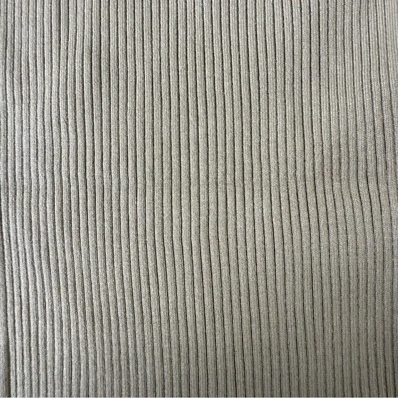 Zara Ribbed Knit Top Size Small NWOT - Picture 3 of 7